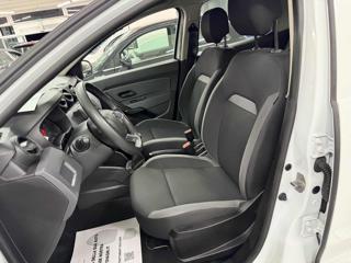 DACIA Duster usata, con Sensori di parcheggio posteriori