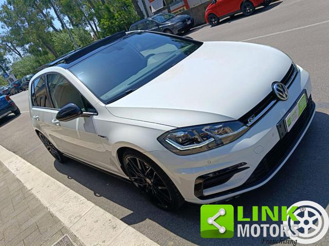 VOLKSWAGEN Golf usata, con Spoiler