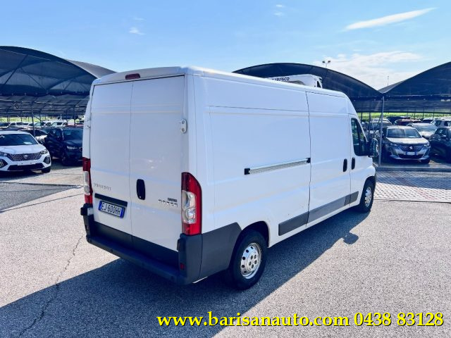 PEUGEOT Boxer usata, con Alzacristalli elettrici