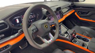 LAMBORGHINI Urus usata, con Gancio traino