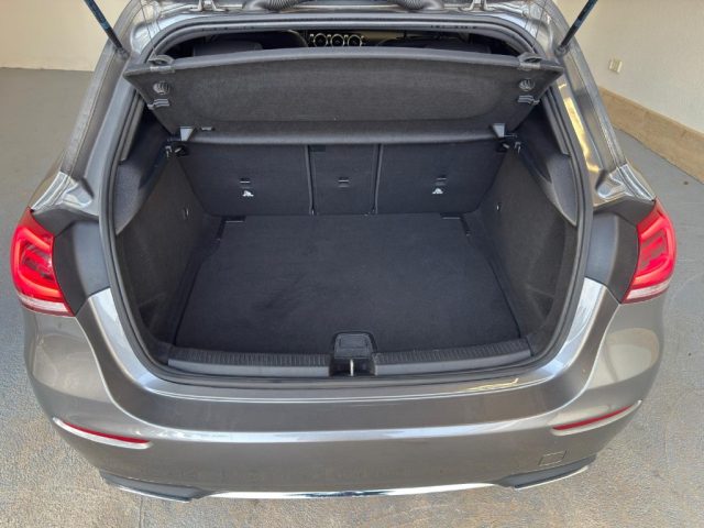 MERCEDES-BENZ A 180 usata, con Sensore di pioggia