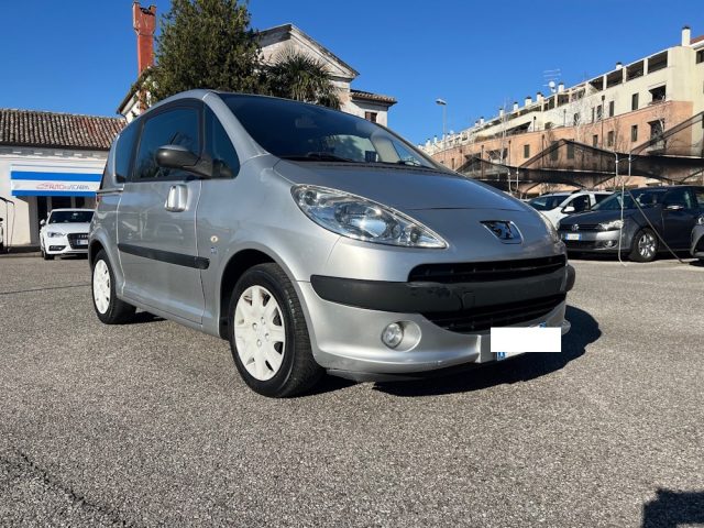 PEUGEOT 1007 usata, con ABS