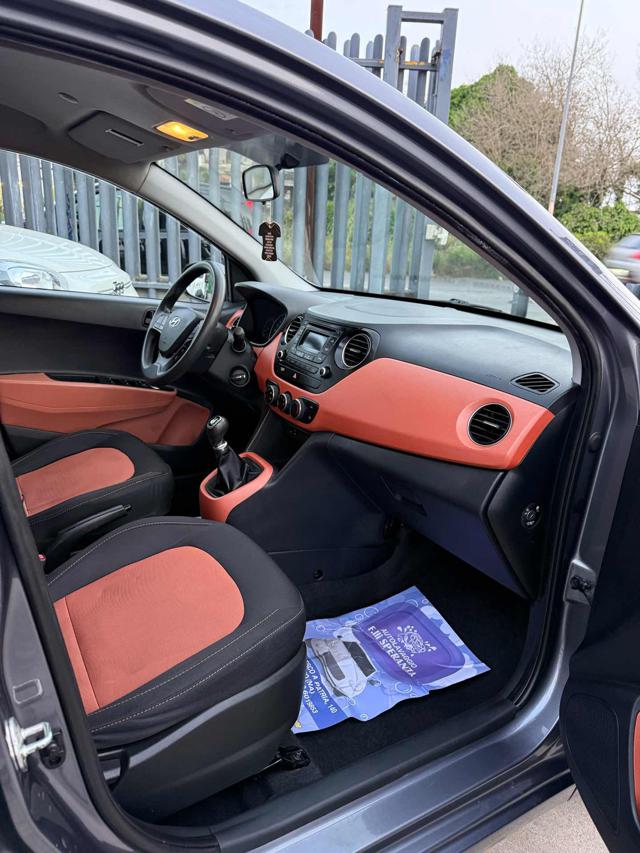 HYUNDAI i10 usata, con Chiusura centralizzata
