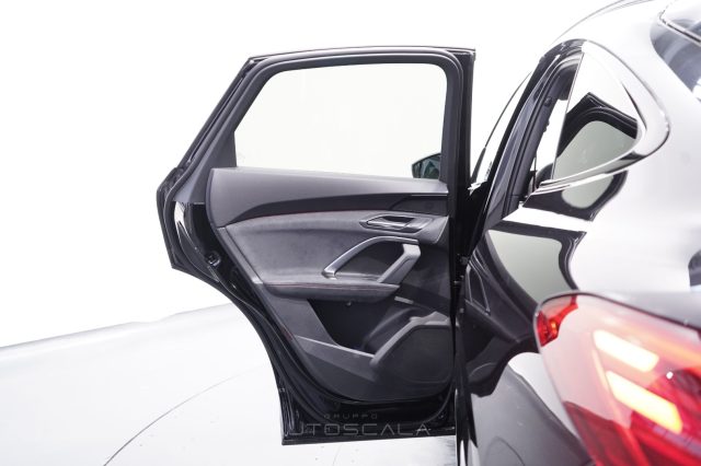 AUDI Q5 usata, con Sensori di parcheggio posteriori