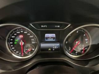 MERCEDES-BENZ GLA 200 usata, con Lettore CD
