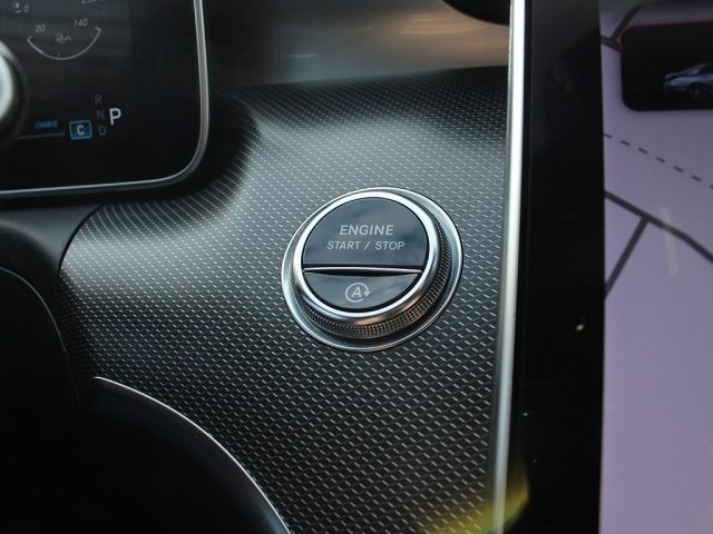 MERCEDES-BENZ C 200 usata, con Vivavoce