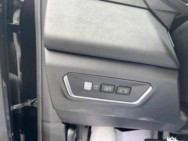 LYNK & CO 01 usata, con Alzacristalli elettrici