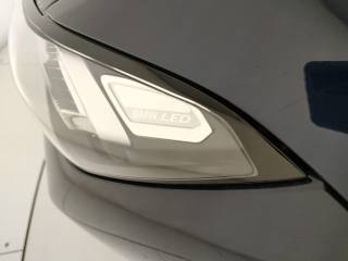 BMW 320 usata, con Fari LED