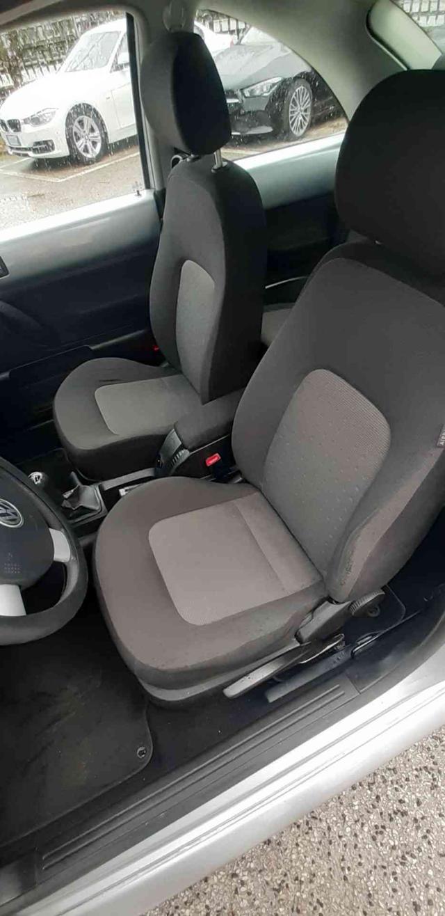 VOLKSWAGEN New Beetle usata, con Servosterzo