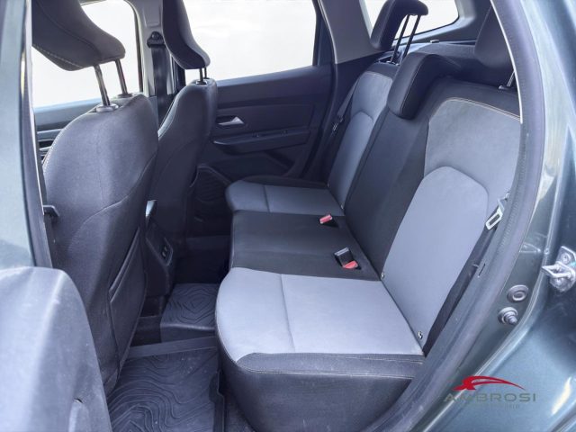 DACIA Duster usata 10