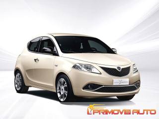 LANCIA Ypsilon usata, con Fendinebbia