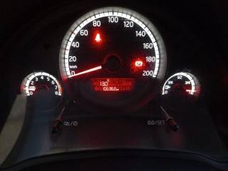 VOLKSWAGEN up! usata 18