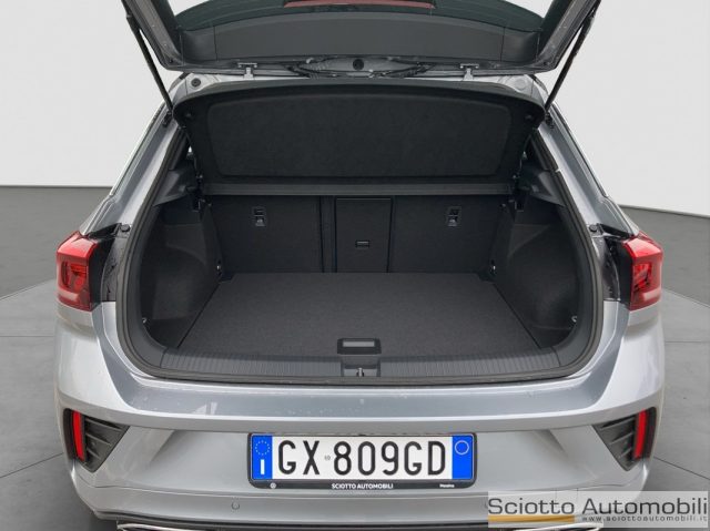 VOLKSWAGEN T-Roc usata, con Autoradio digitale
