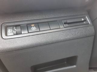 PEUGEOT 3008 usata, con USB