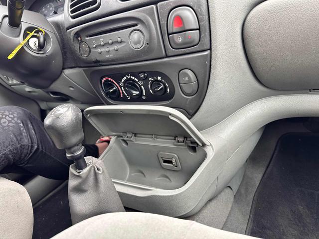 RENAULT Scenic usata 50