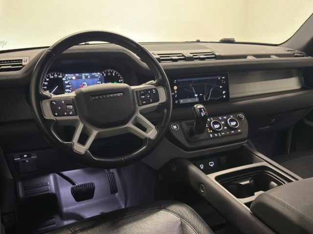 LAND ROVER Defender usata 9