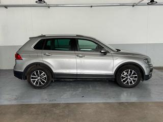 VOLKSWAGEN Tiguan usata, con Boardcomputer