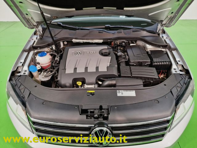 VOLKSWAGEN Passat usata 48