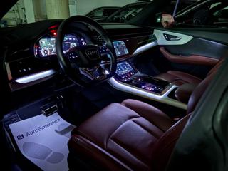AUDI Q8 usata, con Park Distance Control