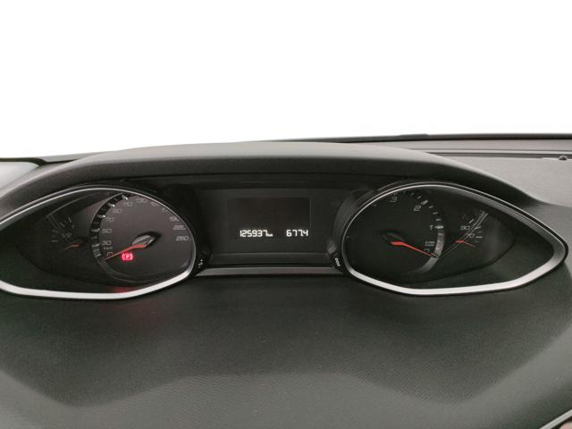 PEUGEOT 308 usata, con Touch screen