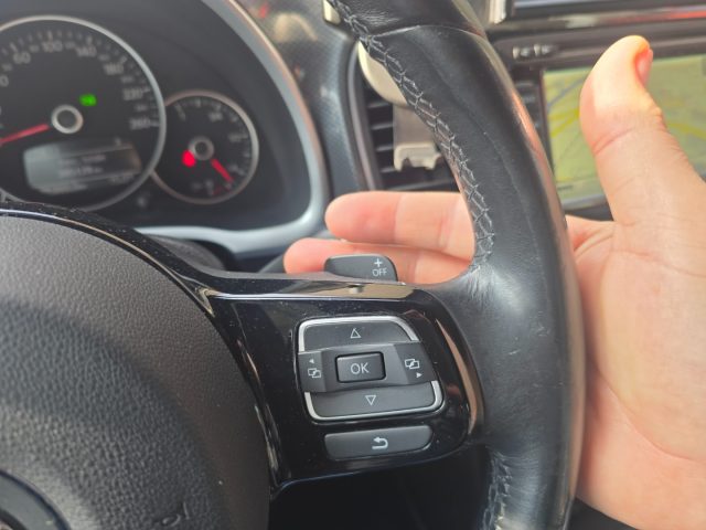 VOLKSWAGEN Maggiolino usata, con Volante multifunzione