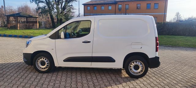 OPEL Combo usata, con Climatizzatore