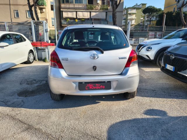 TOYOTA Yaris usata, con Antifurto