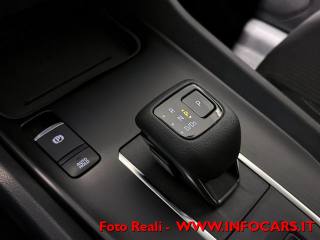 NISSAN Qashqai usata, con Fari LED