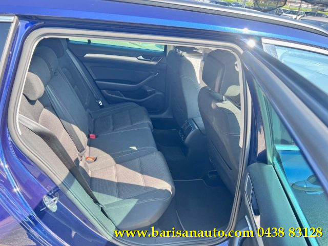 VOLKSWAGEN Passat Variant usata, con Boardcomputer