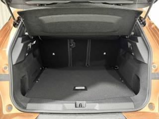 OPEL Grandland usata, con Fari LED