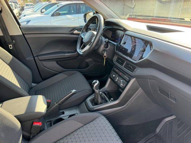 VOLKSWAGEN T-Cross usata, con Controllo automatico clima