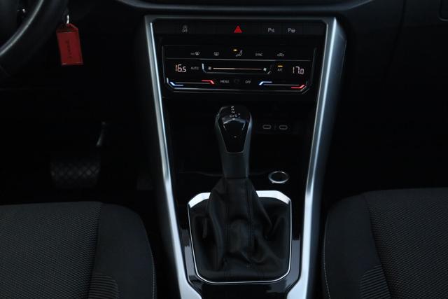 VOLKSWAGEN T-Roc usata, con Volante multifunzione