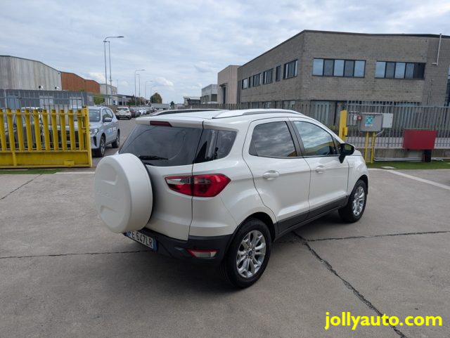 FORD EcoSport usata, con Autoradio