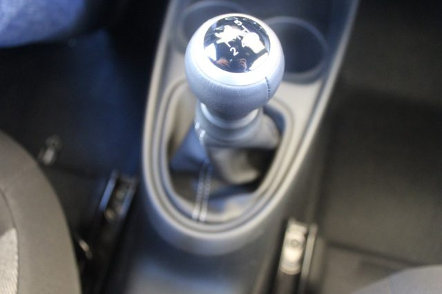 TOYOTA Aygo X usata, con Specchietto retrovisore con funzione antiabbagliamento