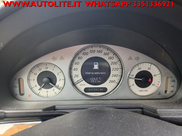 MERCEDES-BENZ E 220 usata, con Volante multifunzione