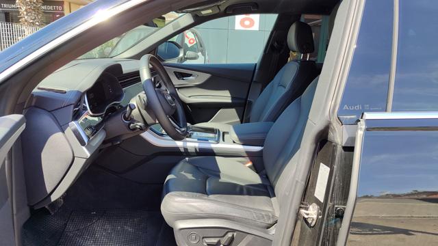 AUDI Q8 usata, con Alzacristalli elettrici