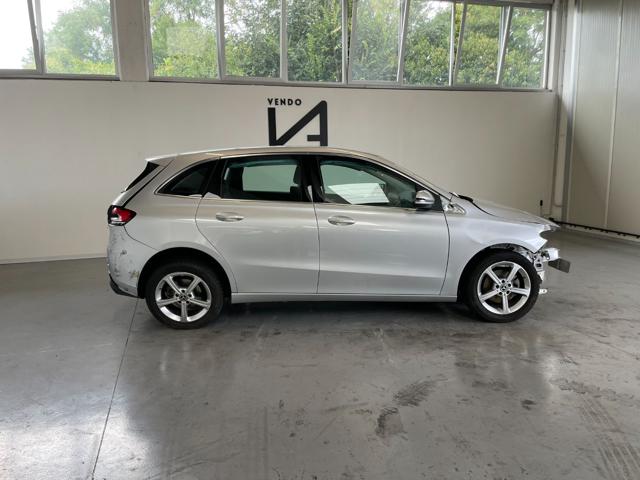 MERCEDES-BENZ B 180 usata, con Cerchi in lega