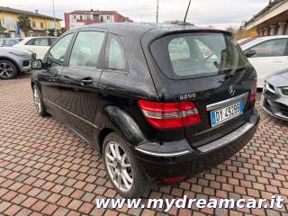 MERCEDES-BENZ B 200 usata, con Cerchi in lega