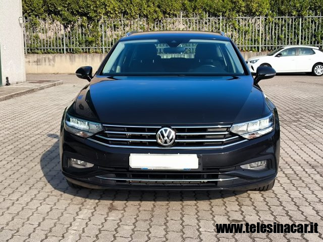 VOLKSWAGEN Passat Variant usata, con Airbag laterali