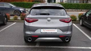 ALFA ROMEO Stelvio usata, con Autoradio