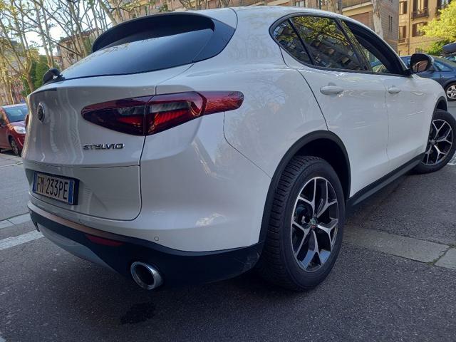 ALFA ROMEO Stelvio usata, con Boardcomputer