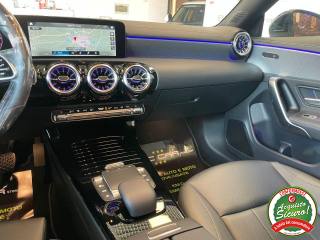 MERCEDES-BENZ CLA 200 usata, con Park Distance Control