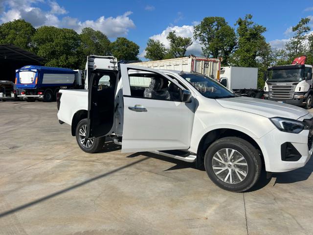 ISUZU D-Max usata, con Antifurto