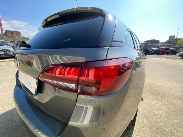 OPEL Astra usata, con MP3