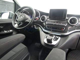 MERCEDES-BENZ V 200 usata, con Chiusura centralizzata