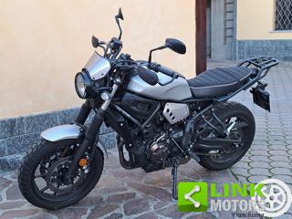 YAMAHA XSR 700