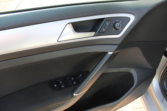 VOLKSWAGEN Golf usata, con Cruise Control