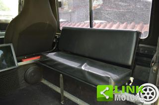 LAND ROVER Defender usata 9