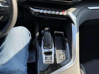 PEUGEOT 3008 usata, con Frenata d