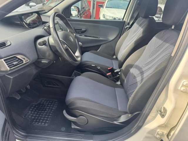 LANCIA Ypsilon usata, con Touch screen